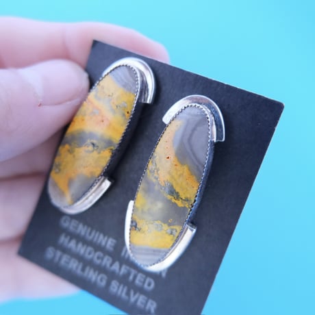 navajo / bumblebee jasper pierce