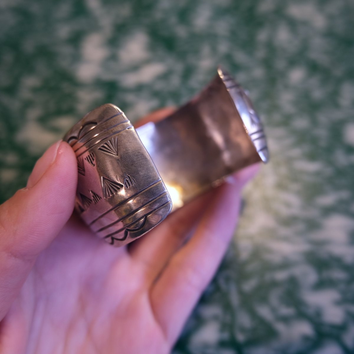 navajo/Carson B./bangle | e s k i .