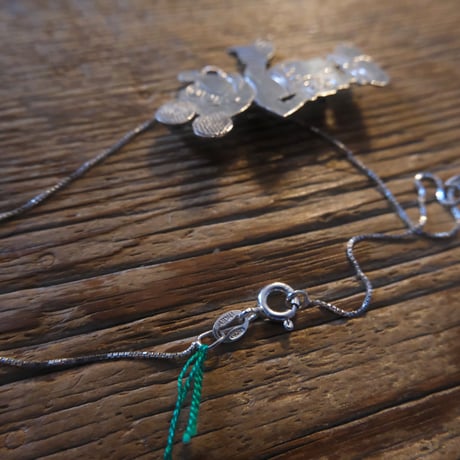 navajo "Elizabeth Whitman" /Mickey necklace