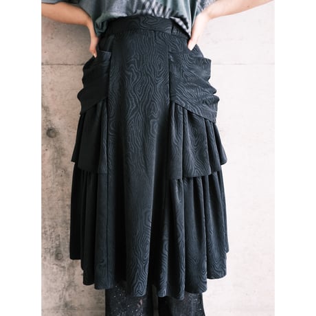 frill design skirt