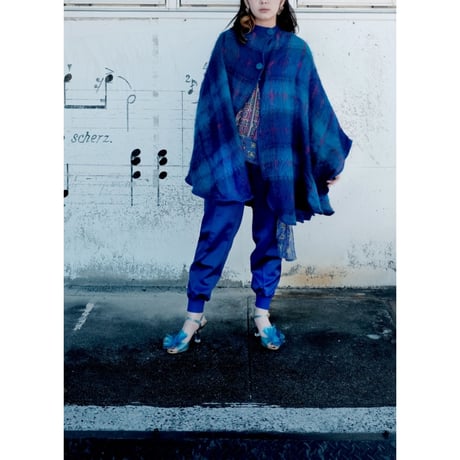 LOCHARRON / mohair check cape