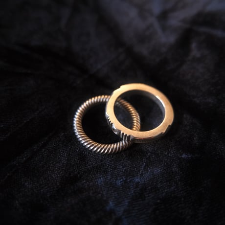 Indian jewelry / "JenniferCurtis" 2 piece set ring