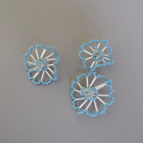 lili by SERI / flower drawing "blue" ear cuff type
