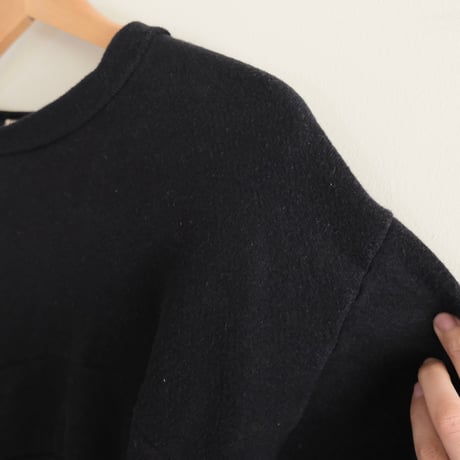 monotone short sweat