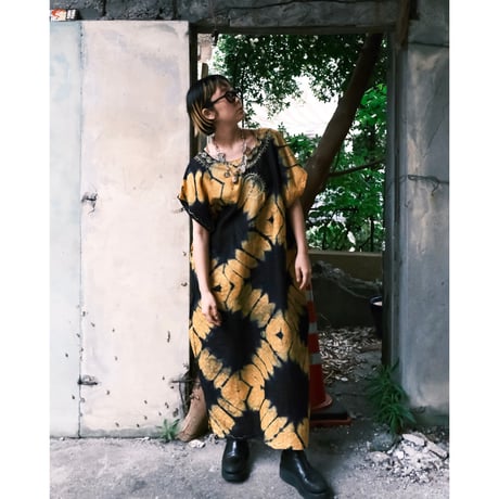 tie-dye embroidery dress