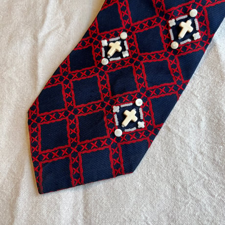 "繕う" collaboration beads embroidery necktie "cross × argyle"