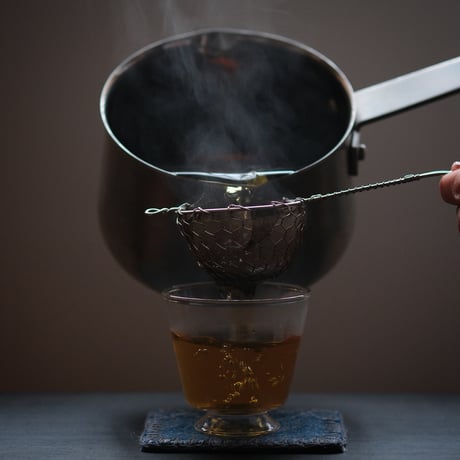 薪火寒茶｜川上さんの三年番茶