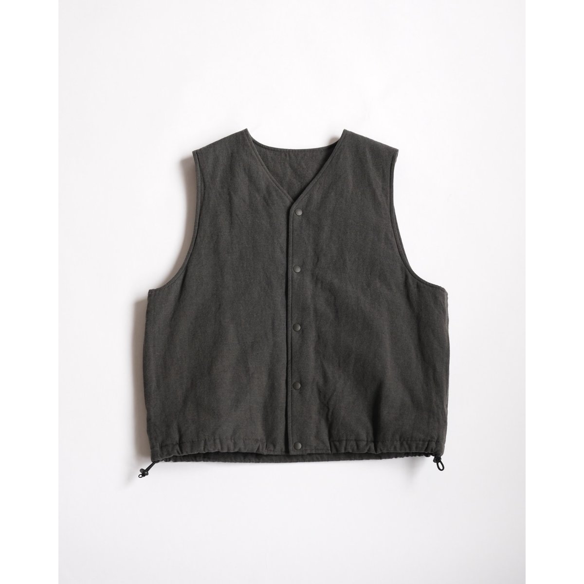 CHESAPEAKE'S コットンリネンSaint Michel Vest 商品一覧