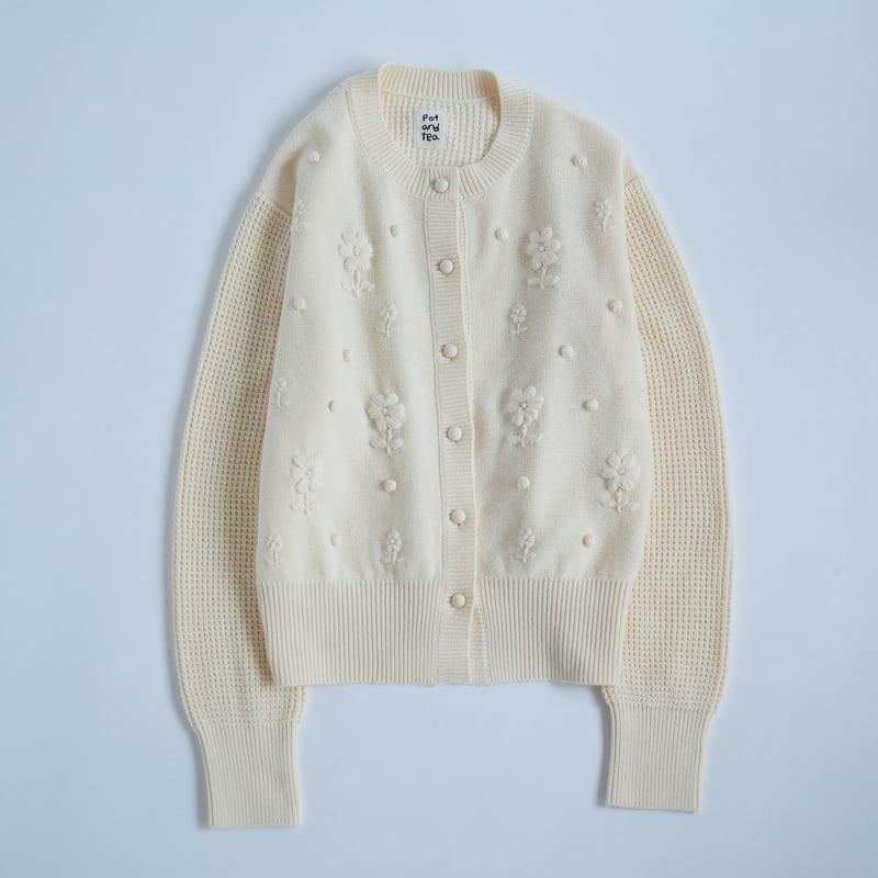 cc カーディガンIvory お花刺繍カーディガン｜IVORY | 84