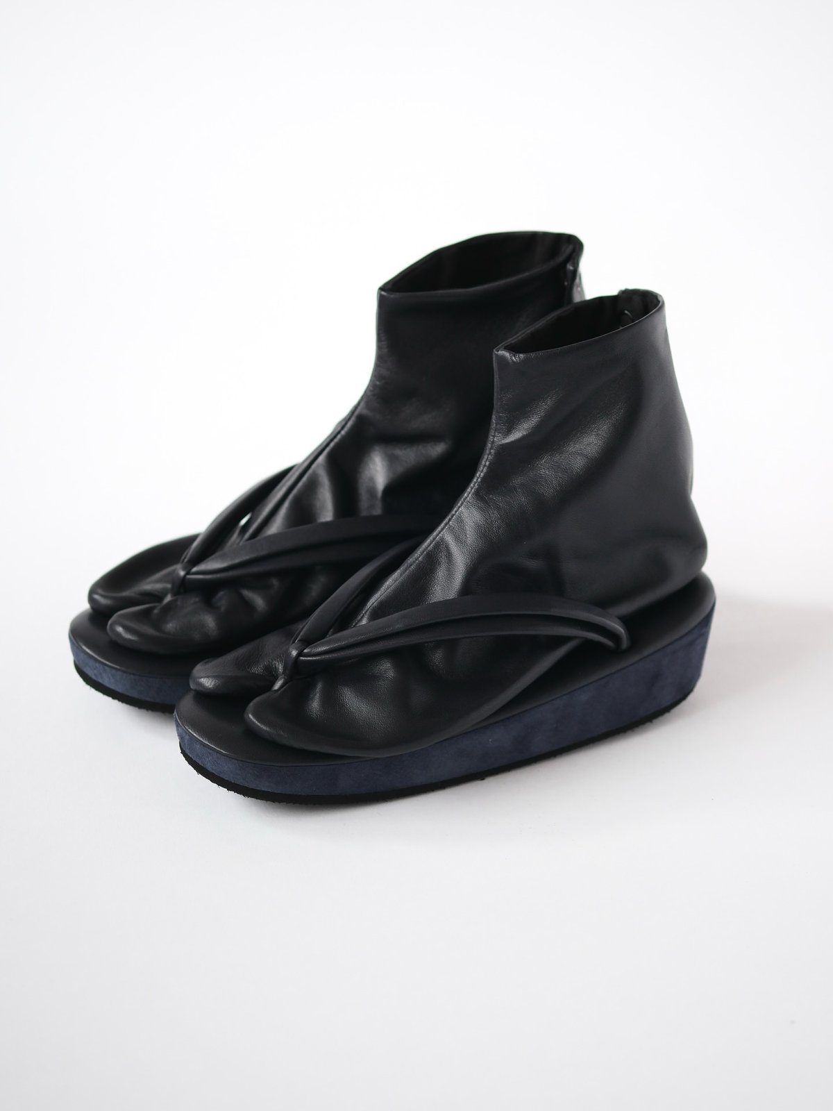 関づか　足袋　レザー 履物関づか｜革足袋/Tanhi | 84