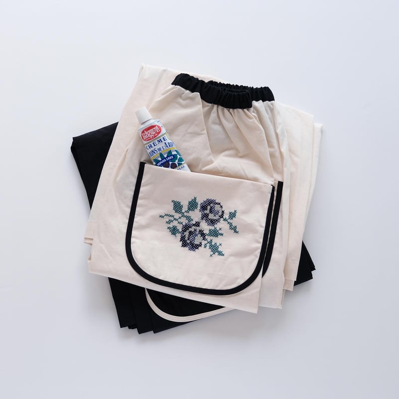 pot and teaポットアンドティー　メルヘン刺繍ポケットギャザースカート pot and tea | メルヘン刺繍ポケットギャザースカート