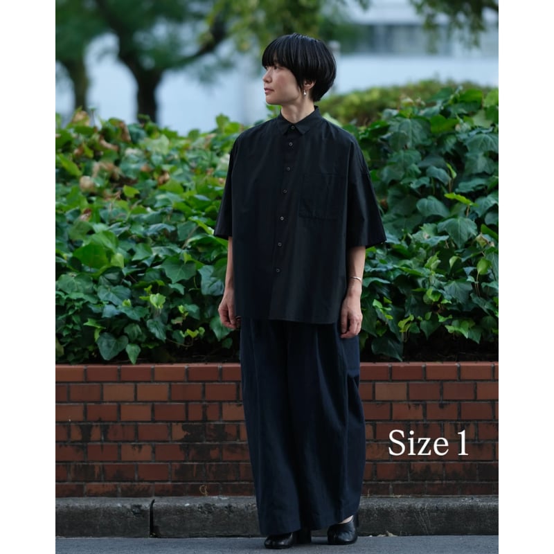 スタンダードタック半袖シャツ（BLACK）｜SACUCA | 84