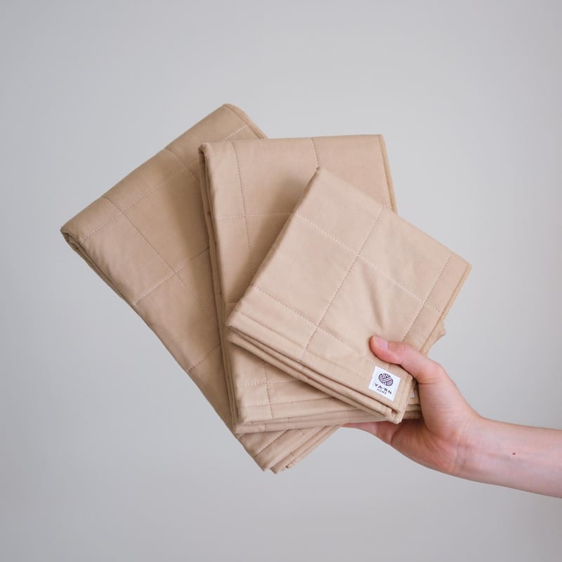 H♡雑貨おまとめ swipe☞ ABCマート限定販売のコンバース👟❤︎ ハート型の