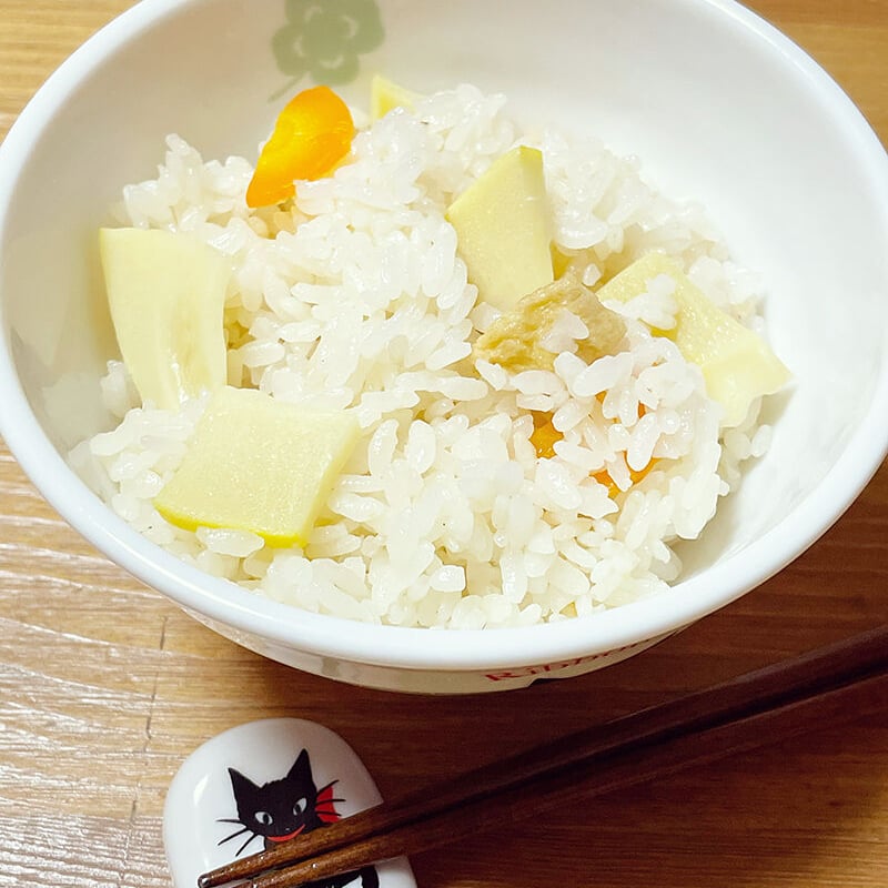 茶碗　クローバー 美濃焼四つ葉のクローバー飯碗 国産 美濃焼 毎日使えるかわいい