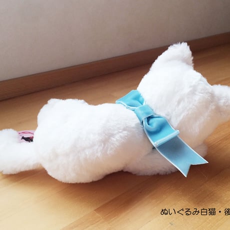 リボンキャットぬいぐるみ