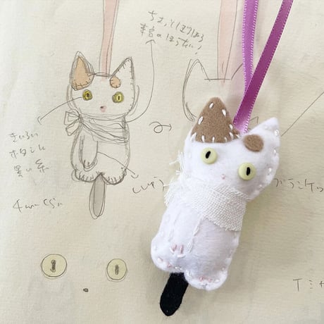 3本足の猫グレのマスコット＆絵本セット