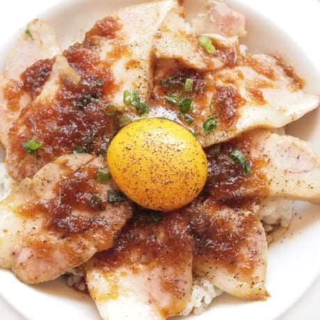 【お中元】上品な味わいが人気 モモベーコン セット