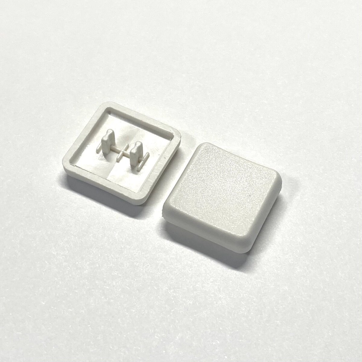 Chocfox CFX Choc用ロープロファイルキーキャップ(1U/ホワイト Chocfox CFX Choc用ロープロファイルキーキャップ(1U/ホワイト