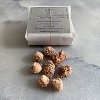 Grocery Sym Gris 有機アーモンドとヘーゼルナッツの糖衣がけ　ゲランドの塩　50g