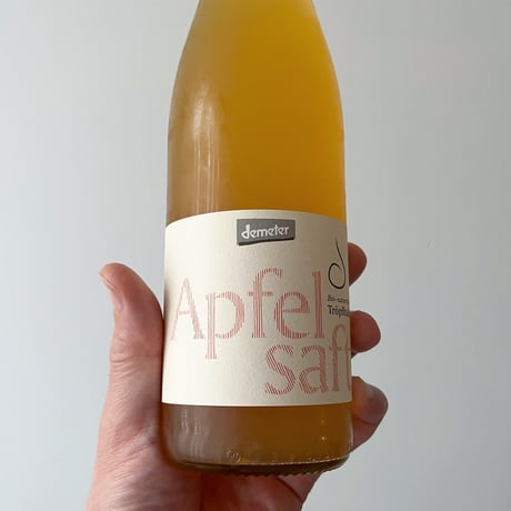 トロプフルタルホフ アプフェルザフト りんごジュース750ml