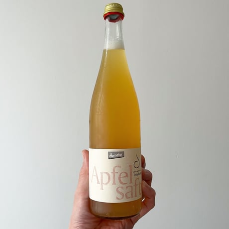 トロプフルタルホフ アプフェルザフト りんごジュース750ml