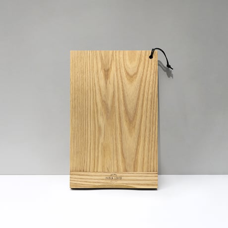 SKEW cutting board / L / Ash