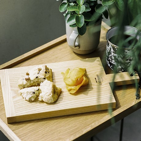 SKEW cutting board / S  / Ash