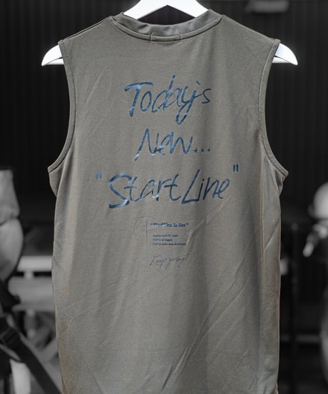 【残りわずか】Today`s New StartLine No-sleeve／トゥデイズニュースタートラインノースリ（Khaki／カーキ）