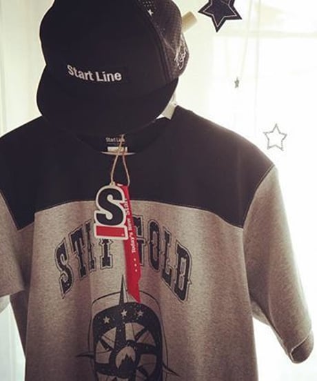 STAY GOLD T-shirt／ステイゴールドTシャツ（Gray／グレー）