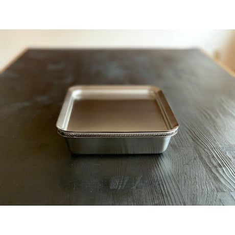 【料理家を虜にした極上バット】下ごしらえの強い味方ラバーゼステンレス角バット