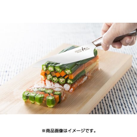 【人生が変わる料理道具掲載!】飯田屋の包丁で最もコスパ良し！極上の切れ味を持つペティナイフ15.5cm【和 NAGOMI】