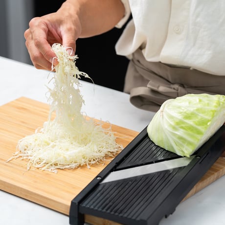 【所さんお届けモノです！で紹介】スライサー界のベンツ！包丁工場が生み出した極上の切れ味を誇る幅広スライサー、ダイヤル式リフトスライサー