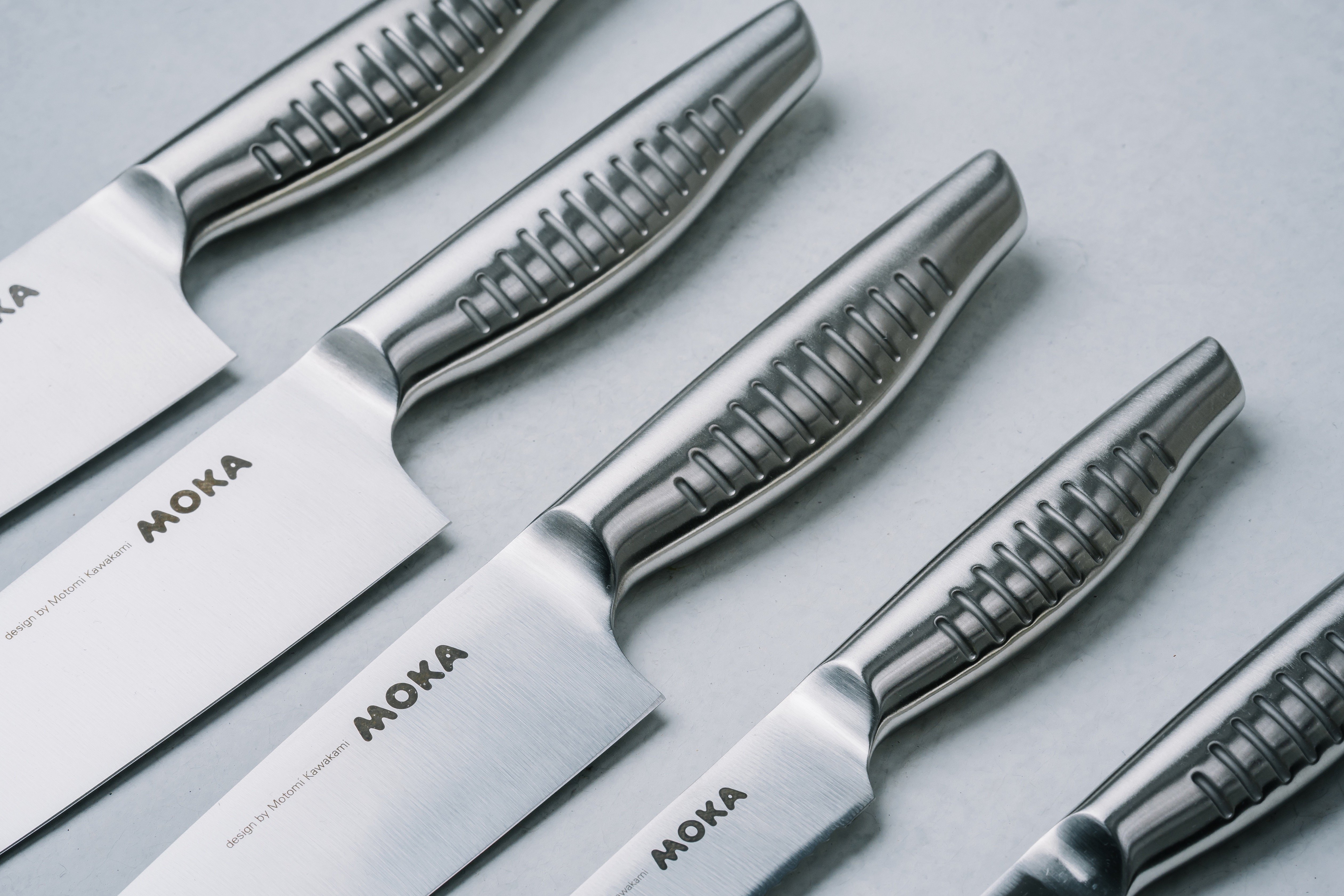ペティナイフ参考画像 グッドデザイン賞受賞の左きき専用包丁】MOKAペティナイフ130mm左きき