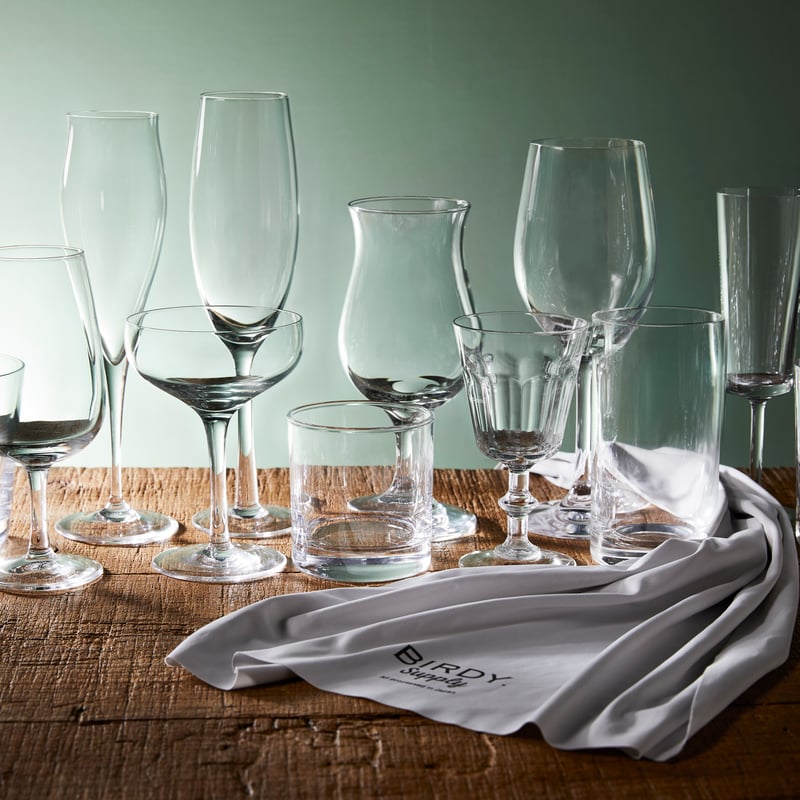 ザワつく!金曜日で紹介】一切の指紋を残さない究極のグラス拭き専用