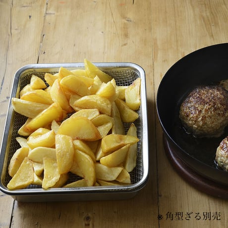 【料理家を虜にした極上バット】下ごしらえの強い味方ラバーゼステンレス角バット