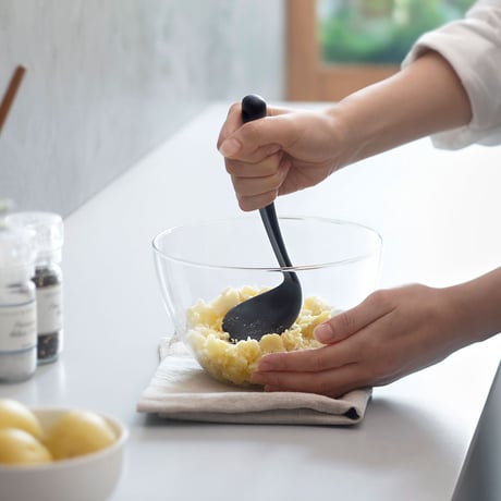 【ポテトマッシャーの進化形！】穴がない、洗いやすくて、つぶしやすくて、使いやすいポテトマッシャー
