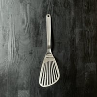 【人生が変わる料理道具掲載】柳宗理デザインの美しすぎるフライ返し（バタービーター）