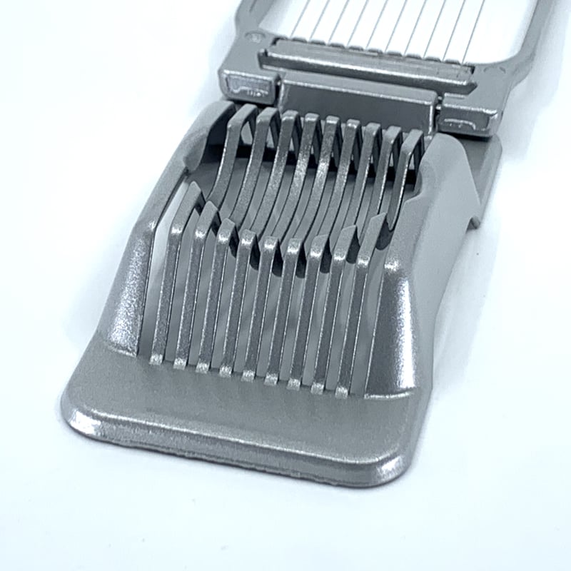 人生が変わる料理道具掲載!】ドイツ製のプロ御用達「エッグスライサー