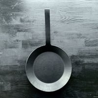 【カンブリア宮殿で紹介！】5年の歳月をかけて生み出した究極の肉焼きフライパン！エバーグリル窒化鉄