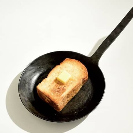 【人生が変わる料理道具掲載】100年使える伝説のドイツ製フライパン！ターククラシックフライパン24cm