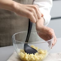 【ポテトマッシャーの進化形！】穴がない、洗いやすくて、つぶしやすくて、使いやすいポテトマッシャー