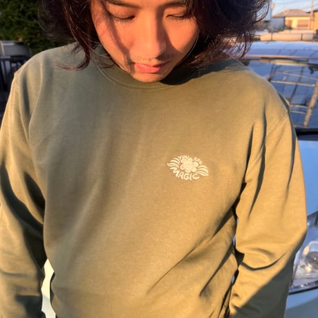 UR MAGIC SWEAT （OLIVE GREEN）