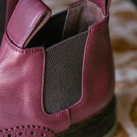 ＜2024S/S/A/W collection＞ 5-54_B:門番のおめかしブーツ(Bordeaux × Khaki)