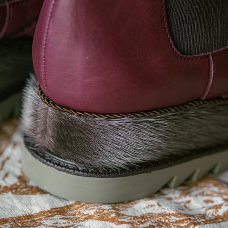 ＜2024S/S/A/W collection＞ 5-54_B:門番のおめかしブーツ(Bordeaux × Khaki)