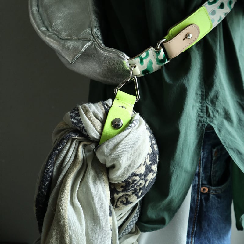 N-14：三角カラビナバンド | JUCO.