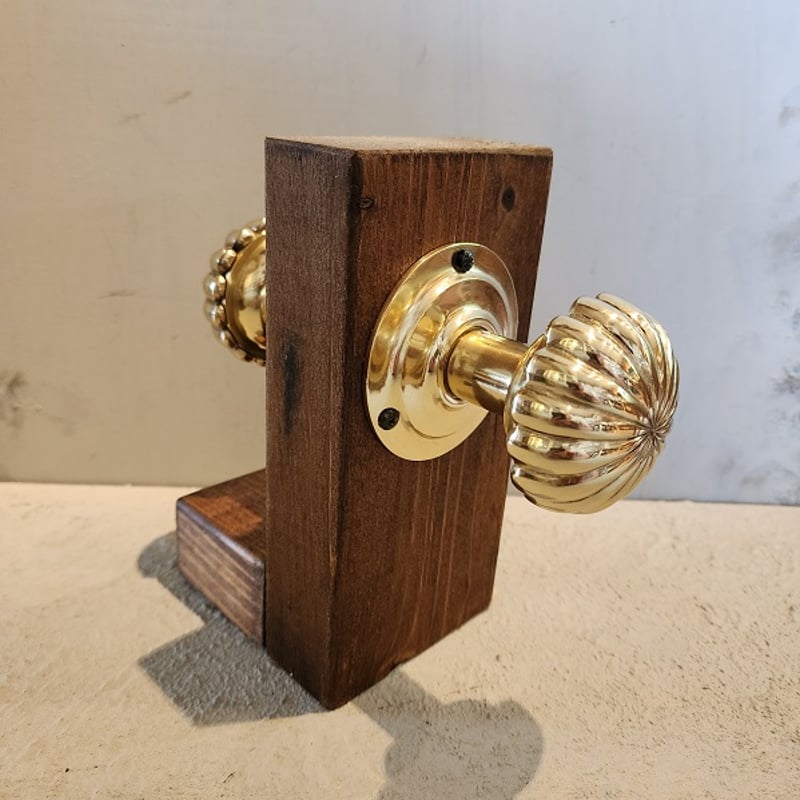 ブラス製ドアノブ－菊形・ラッチなし＋送料無料 | country neko STORE