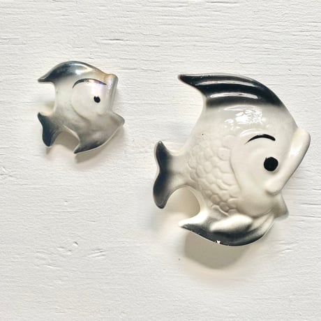 Vintage  Wall Decor Swimming With Flowers