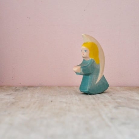 Ostheimer Wooden Figure / Angel /Orange