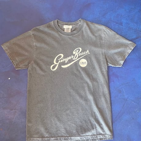 Men’s Ginger  Beach Inn Logo-Tee