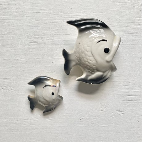 Vintage  Wall Decor Swimming With Flowers